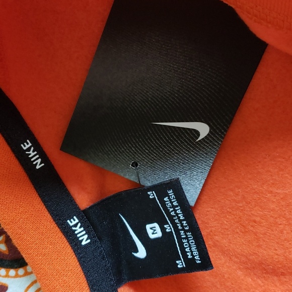 NIKE Sportswear ORANGE/GREY Sideline Crew Neck Sweatshirt. SZ.M NWT - Picture 2 of 7